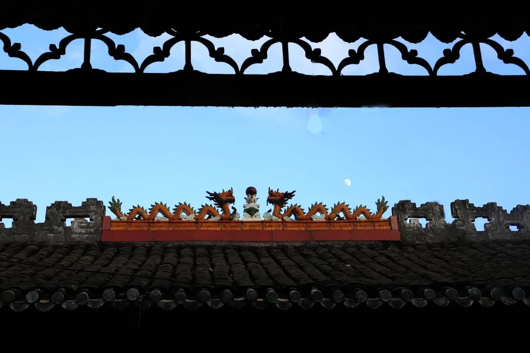 花城控股集團 花城控股集團