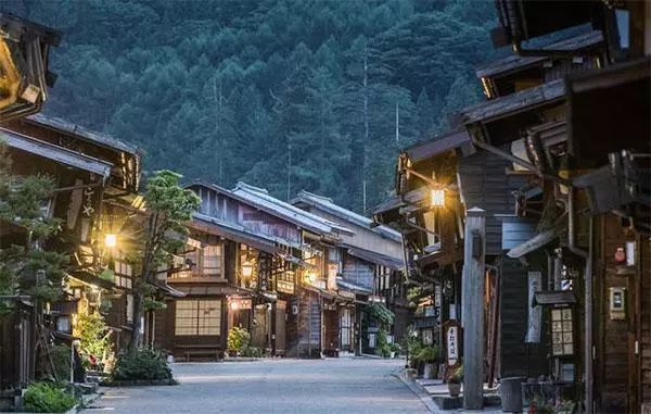 花城控股集團 花城控股集團