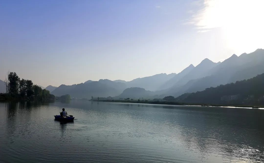 花城控股集團 花城控股集團
